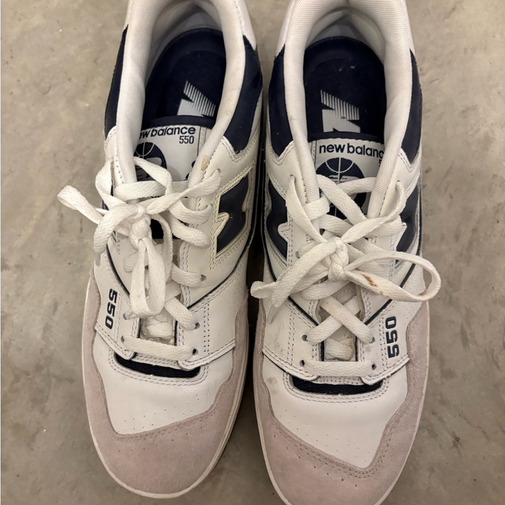 Men’s New Balance 550s White and Dark Blue Athletic Shoes - Picture 2 of 4